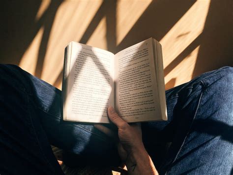 best books for people who don't read: A journey into the world of stories without stories